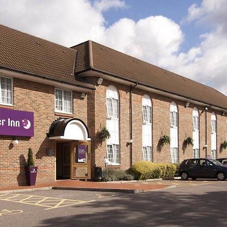 Premier Inn London Greenford ภายนอก รูปภาพ