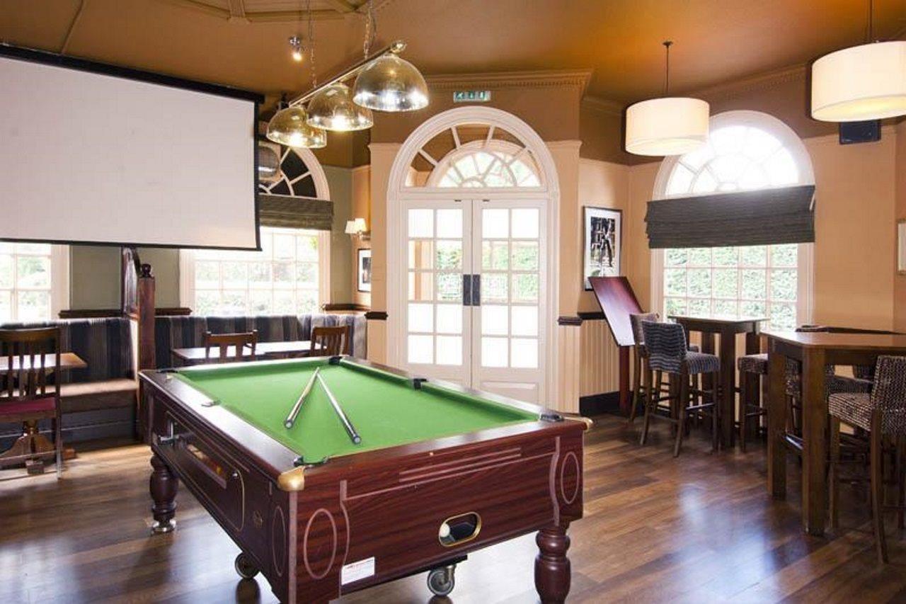 Premier Inn London Greenford ภายนอก รูปภาพ